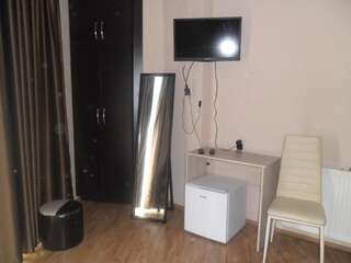 Отель Shatell Тбилиси Улучшенный двухместный номер с 1 кроватью-5