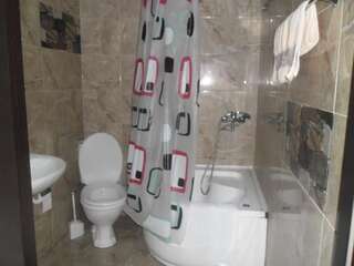 Отель Shatell Тбилиси Двухместный номер Делюкс с 1 кроватью-3